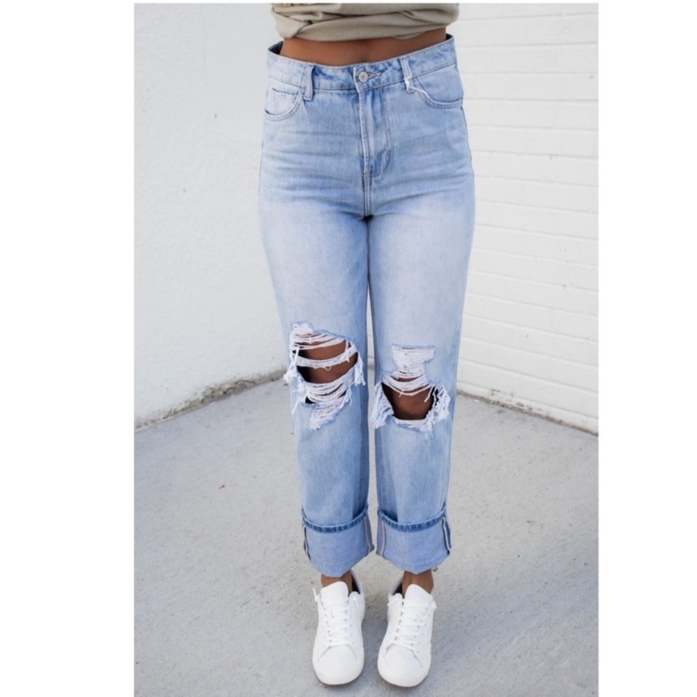 VERVET BY FLYING MONKEY Light Blue Distressed Straight Leg Jeans